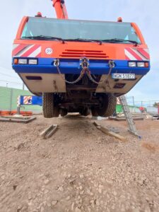 Żuraw samojezdny 350 ton