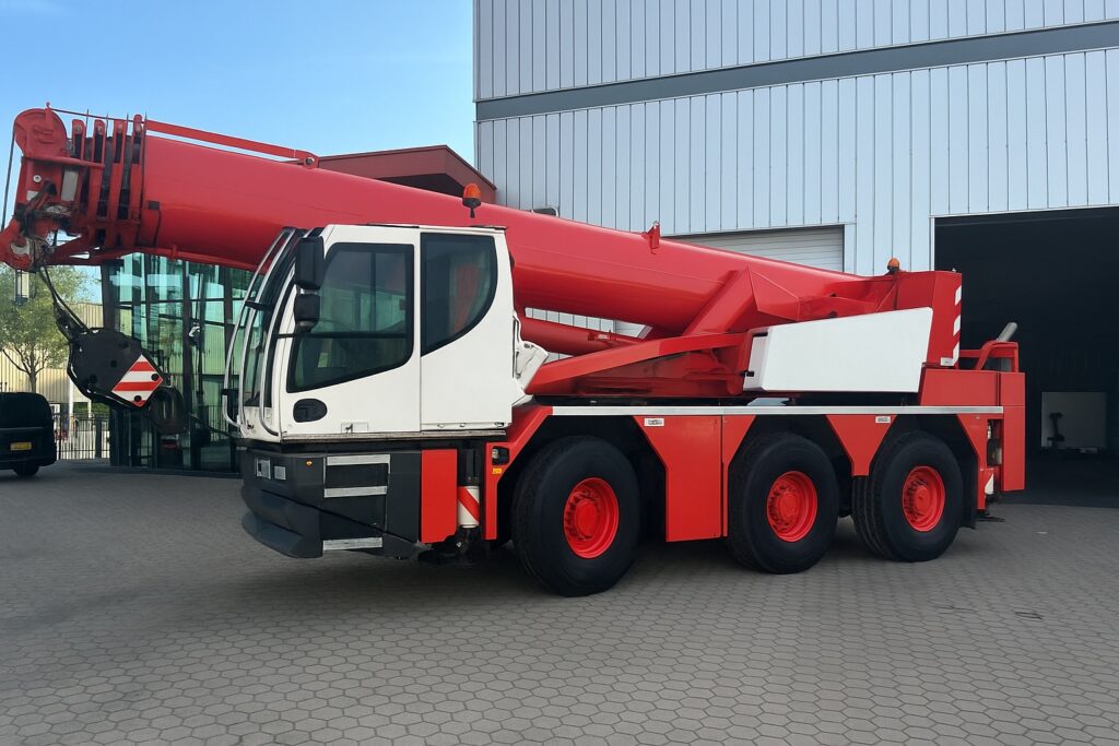 Liebherr LTC 1050 50 metrów